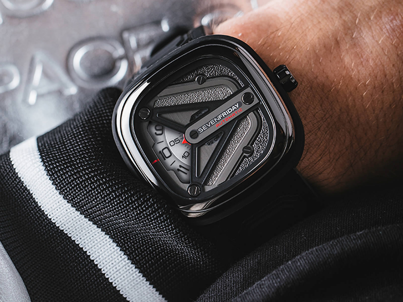 sevenfriday-m3-01-飞船版-5-.JPG