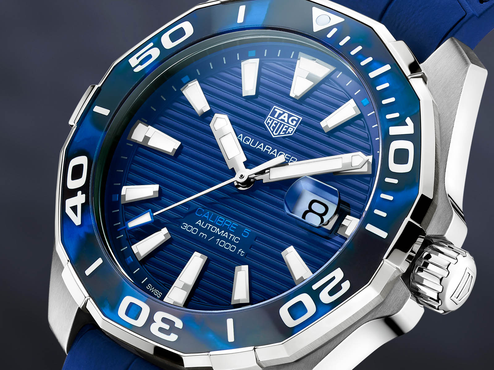 Tag Heuer Aquaracer Tortoise 2024 favors
