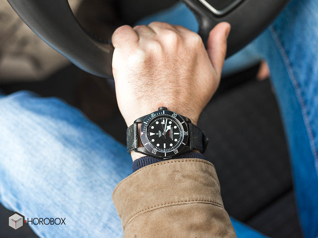 tudor-heritage-black-bay-dark-79230DK-10-.jpg