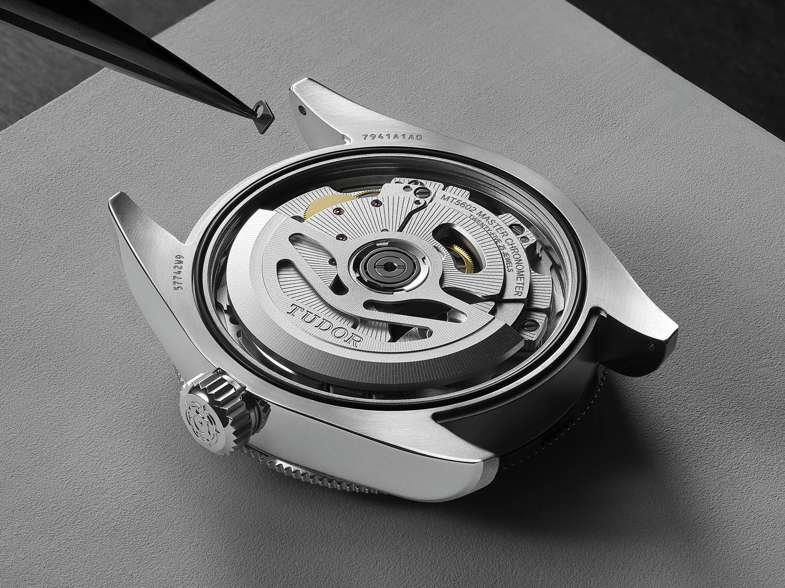 tudor-black-bay-ref-7941a1a0nu-9.jpg