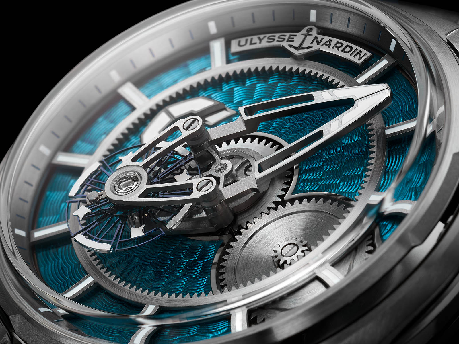ulysse-nardin-freak-enamel-seddiqi-limited-edition-3.jpg