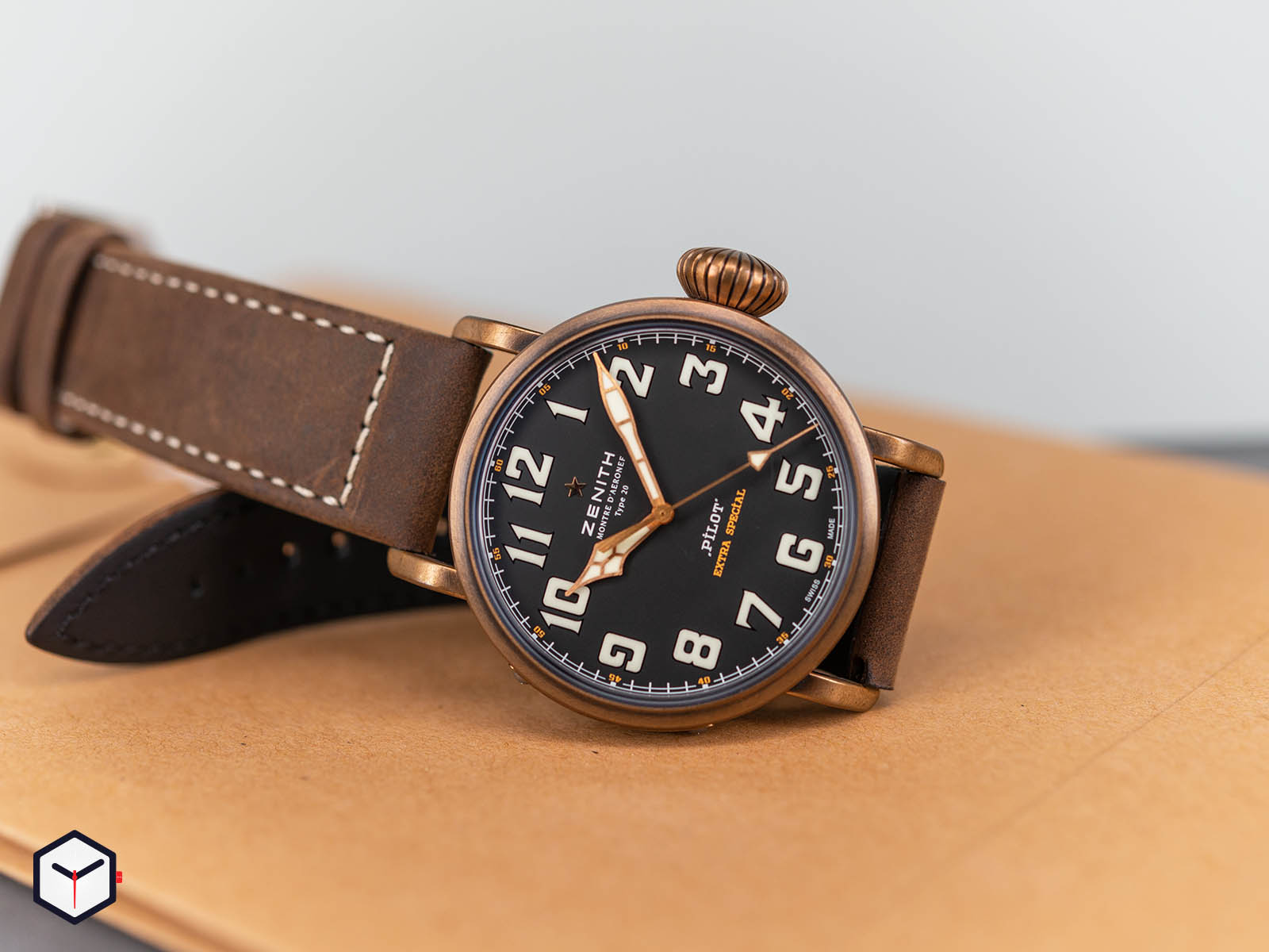 Zenith bronze outlet watch