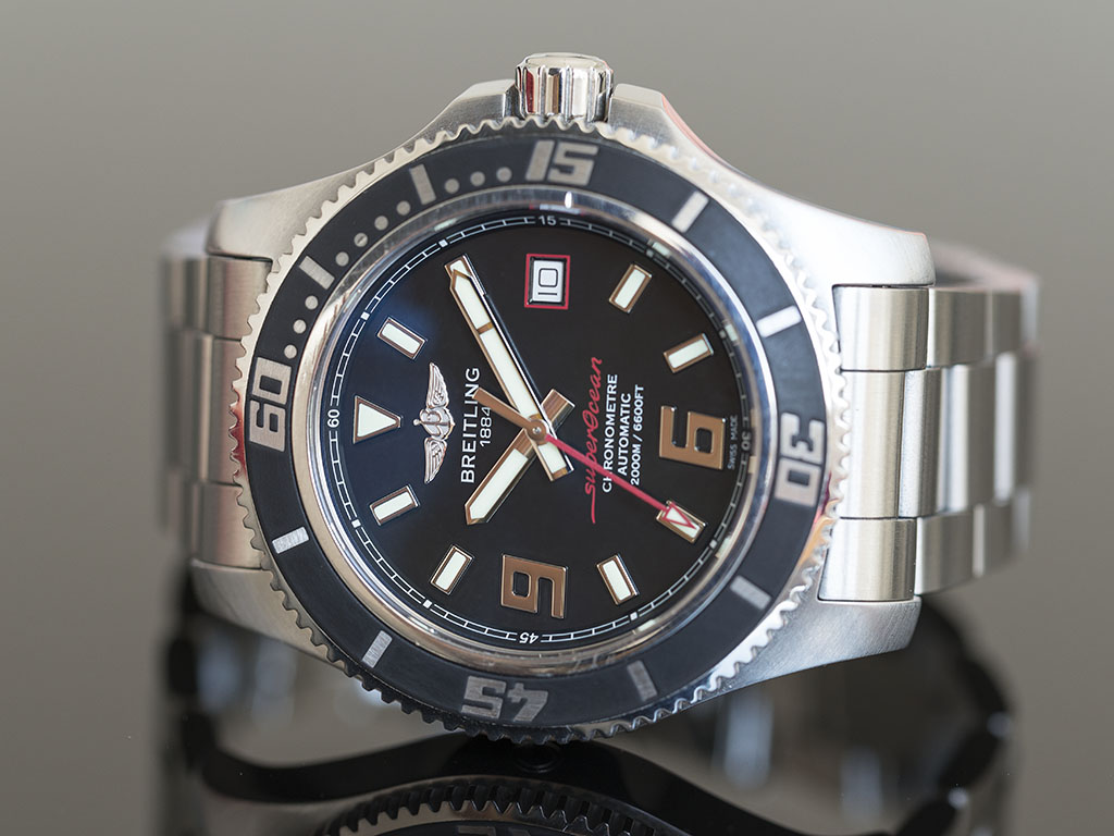 Breitling superocean 2000m hotsell