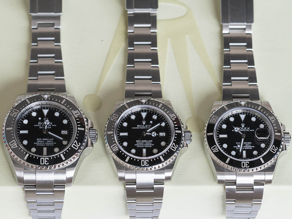 difference between rolex sea dweller and submariner