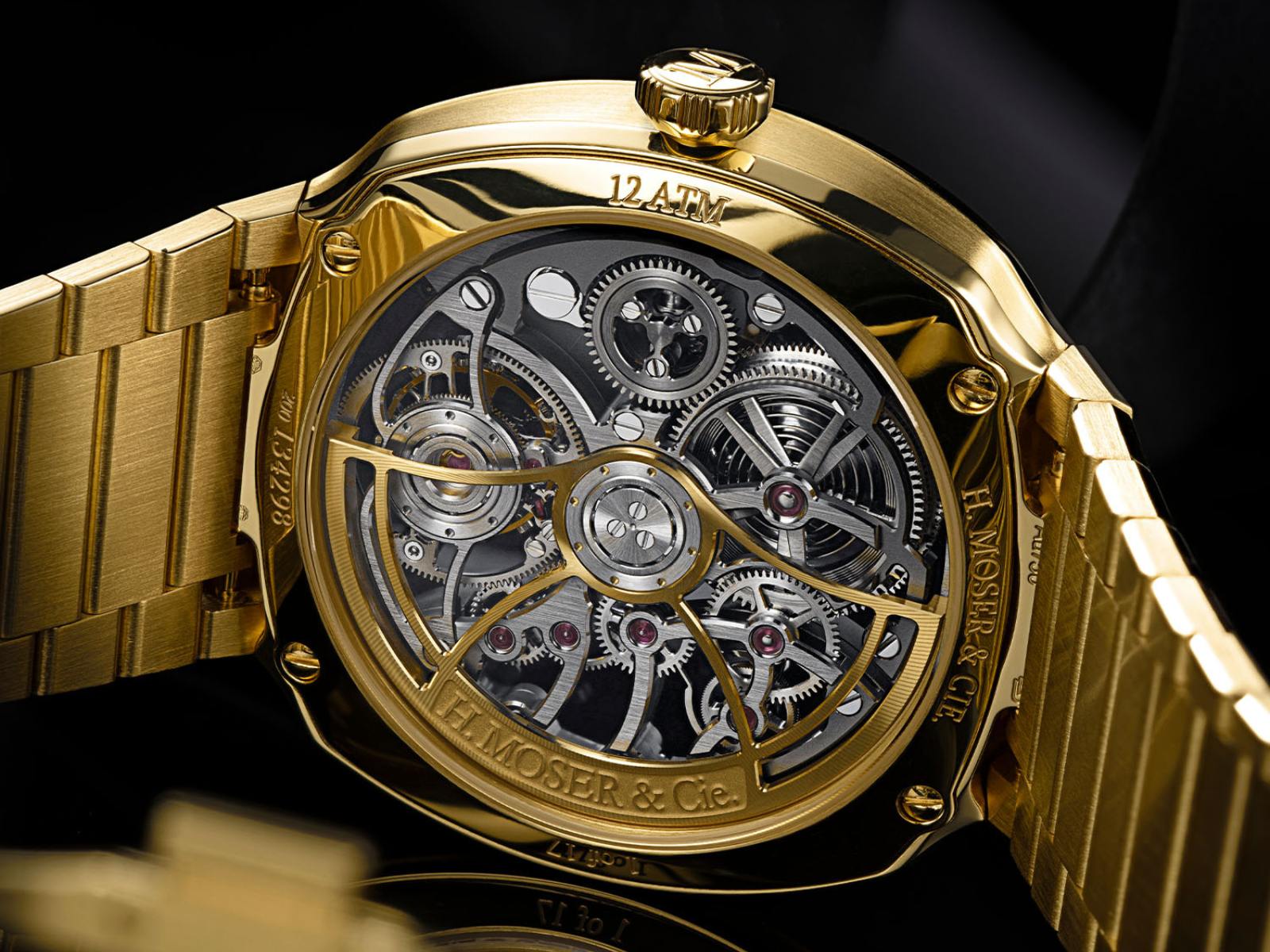 h-moser-cie-streamliner-tourbillon-skeleton-yellow-gold-california-6-.jpg