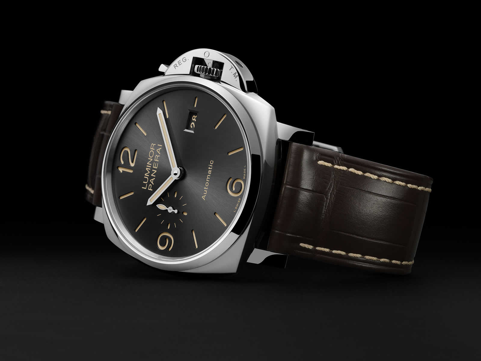 Panerai-Luminor-Due-3-Days-Automatic-Pam00943-Sihh-2018-5.jpg