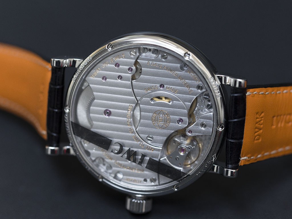 -WC_PORTOF-NO_HAND_WOUND_DAY_DATE_-W516201_4.jpg