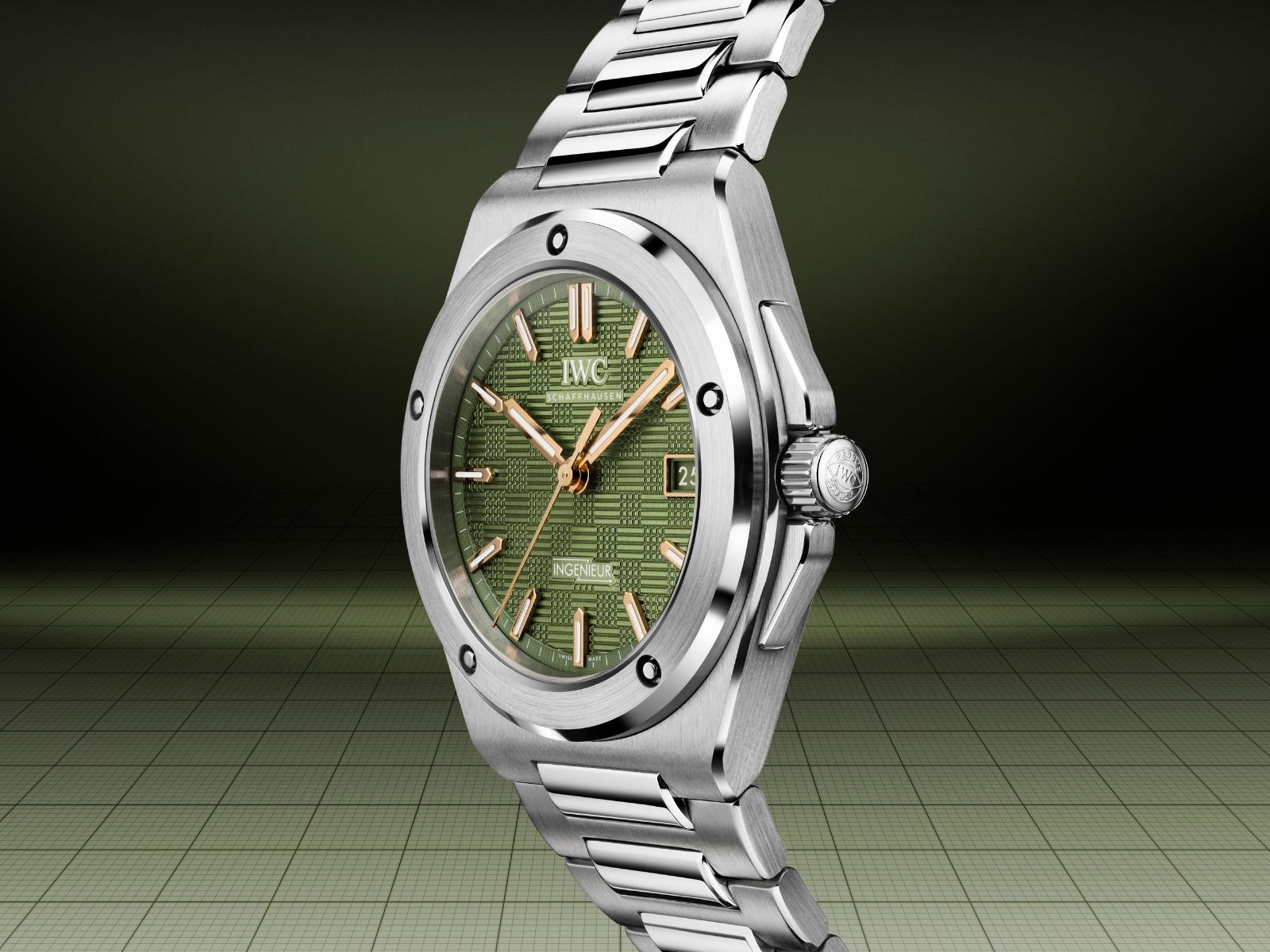 ww25-iwc-40-gold-iw328908-1-.jpg