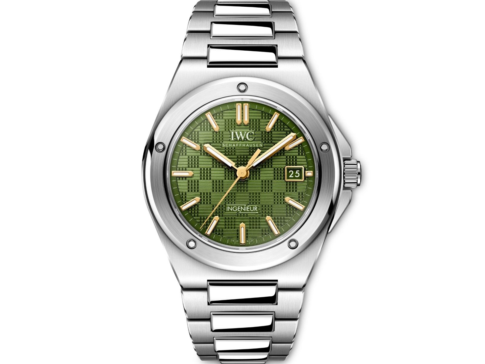 ww25-iwc-40-gold-iw328908-3-.jpg