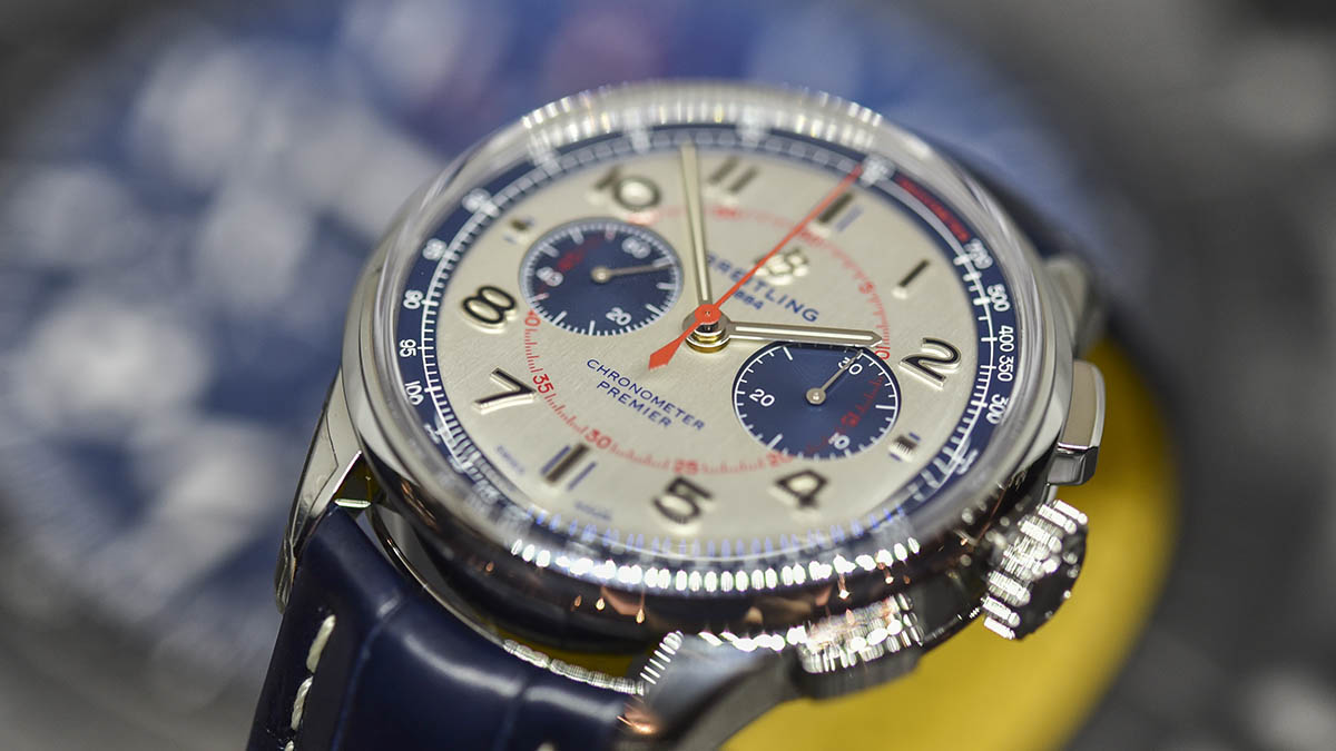 AB0118A71G1P1 Premier B01 Bentley 42 Mulliner Breitling