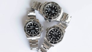 910