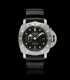 Luminor Submersible 1950 2500m 3 Days Automatic Titanio