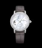 Traditionnelle Moon Phase and Power Reserve Small Model